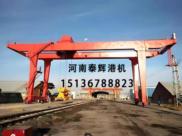 40.5T集装箱龙门吊为何是重载码头理想选择